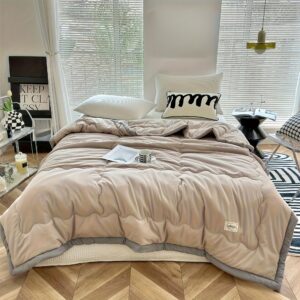 Ultra-Soft Lightweight All-Season Comforter - 100% Polyester, Machine Washable, Breathable & Light Beige-Friendly, Contemporary Style with Fantasy Pattern & Applique Trim for Bedroom, Sofa, Camping, Travel, Sofa Throw, Stylish Bedding, Microfiber Filling