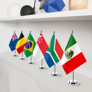 1pc, Germany National Table Flag, 14*21cm(5*8in), Black / White / Golden / Silvery Plastic Base, One-side Print, True Color, for Party, Activities, Business, Bar, School, Office, Sports Events, Festival, Patriotism, Decoration